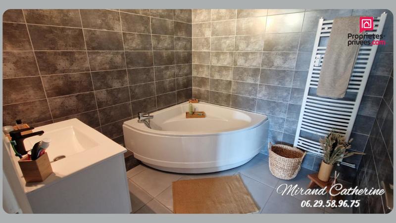 Appartement - 149 m² - 5 pièces