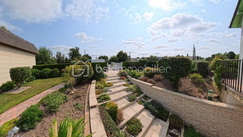 Maison - 250 m² - 10 pièces