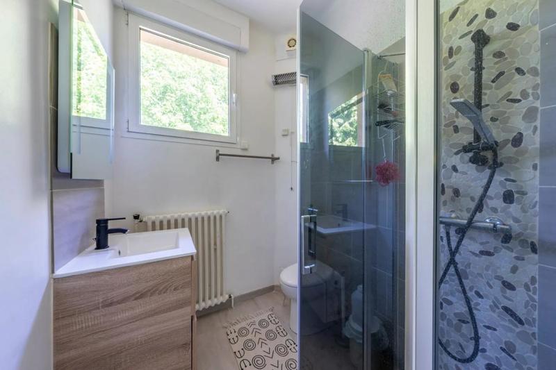 Maison - 237 m² - 7 pièces