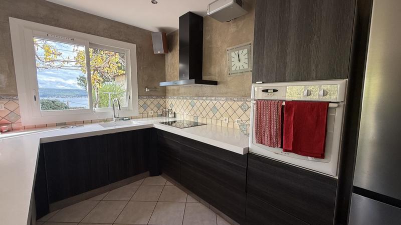 Villa - 85 m² - 5 pièces