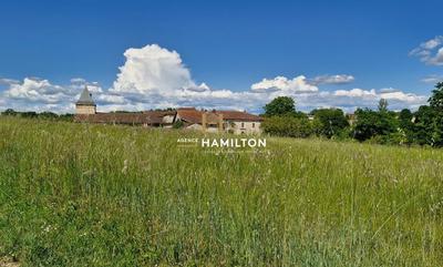 Corps de ferme - 606 m² - 16 pièces