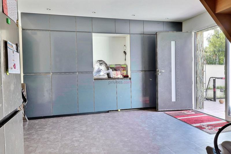 Maison - 150 m² - 8 pièces