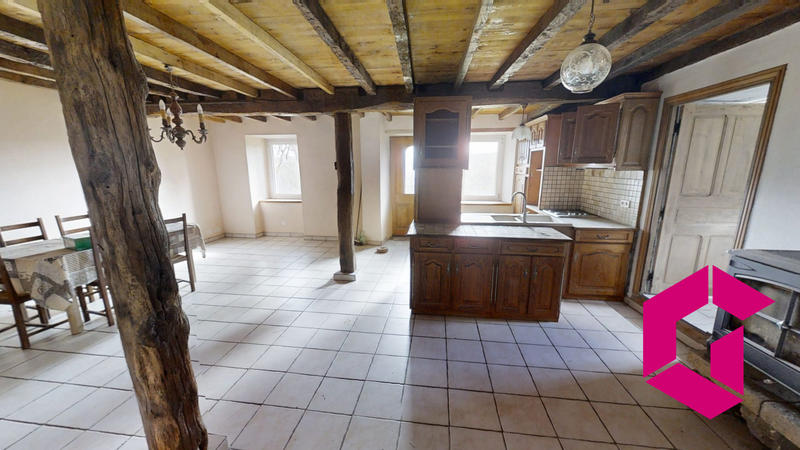 Maison ancienne - 82 m² - 3 pièces