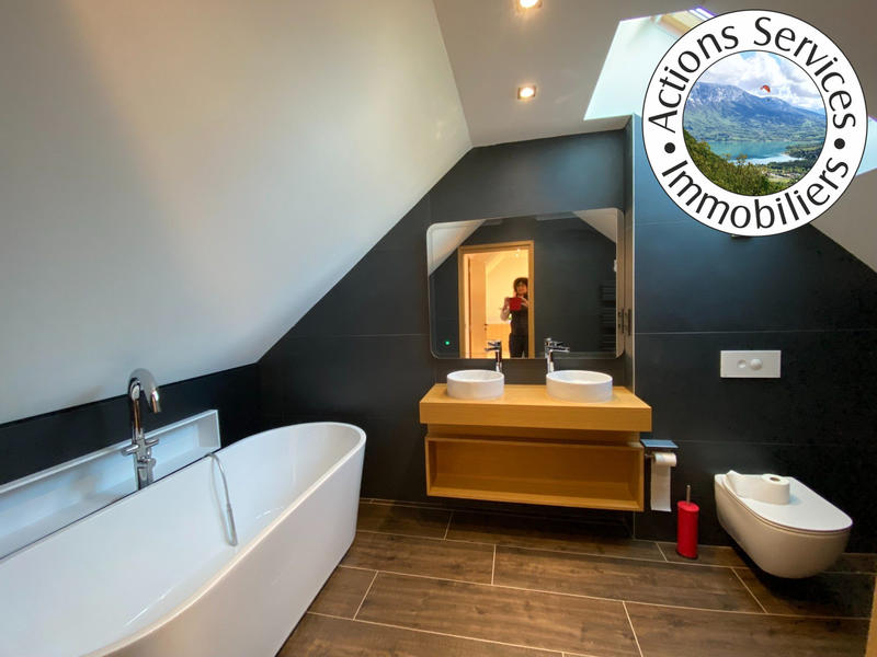 Maison - 133 m² - 4 pièces