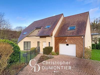 Maison - 170 m² - 7 pièces