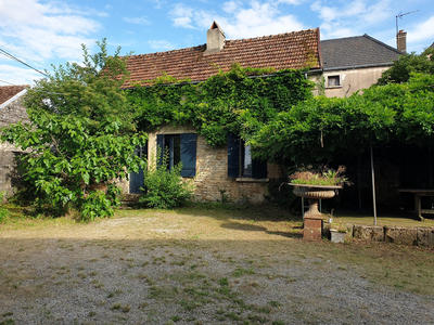 Maison - 270 m² - 8 pièces