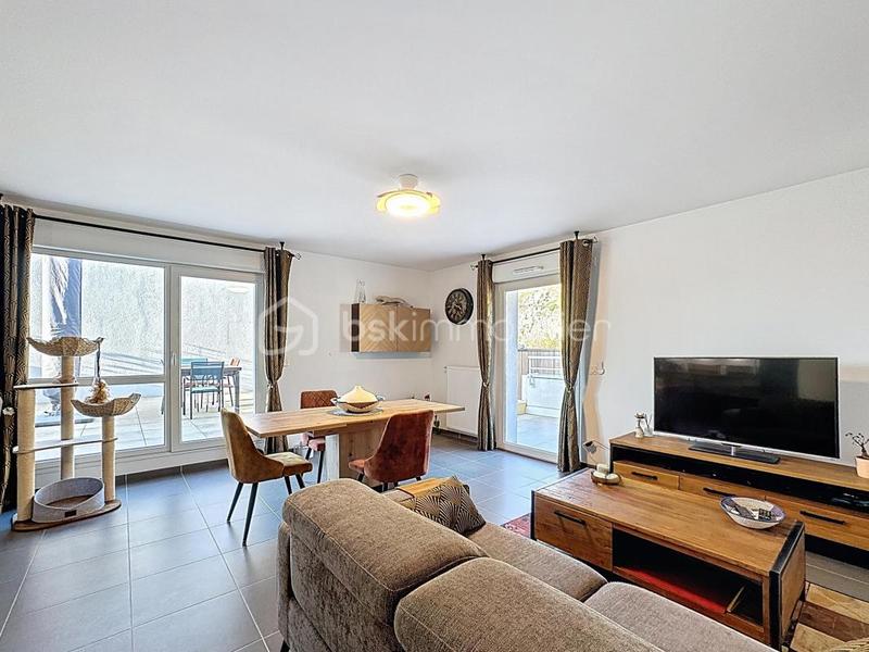 Appartement - 81 m² - 4 pièces