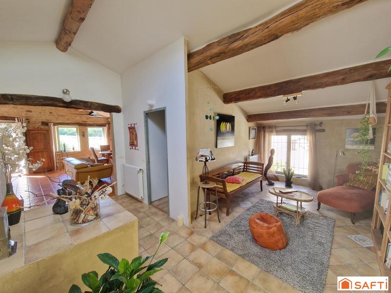 Maison - 177 m² - 6 pièces