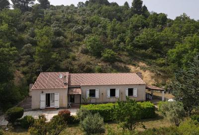 Villa - 120 m² - 4 pièces