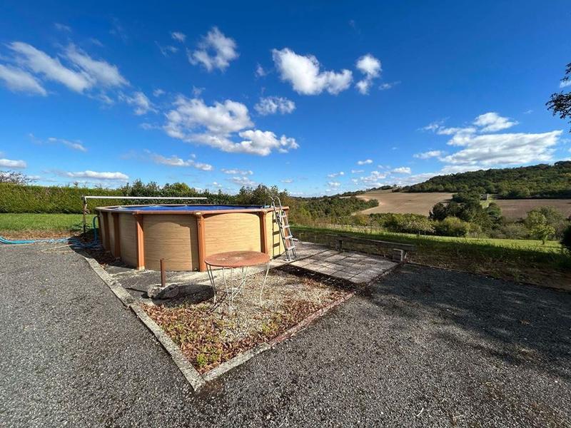 Pavillon - 200 m² - 8 pièces