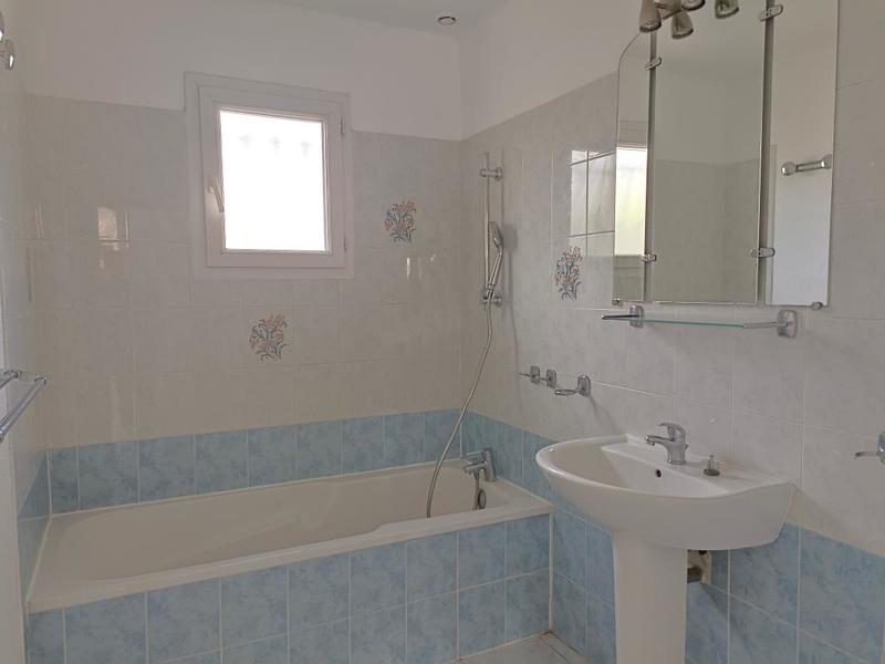 Immeuble - 180 m² - 7 pièces