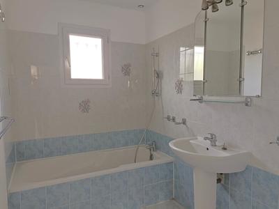 Immeuble - 180 m² - 7 pièces