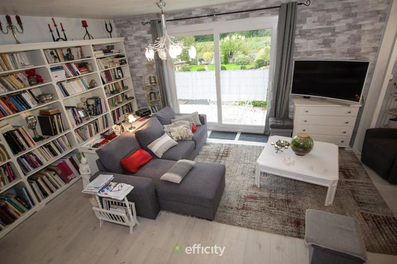 Villa - 180 m² - 6 pièces