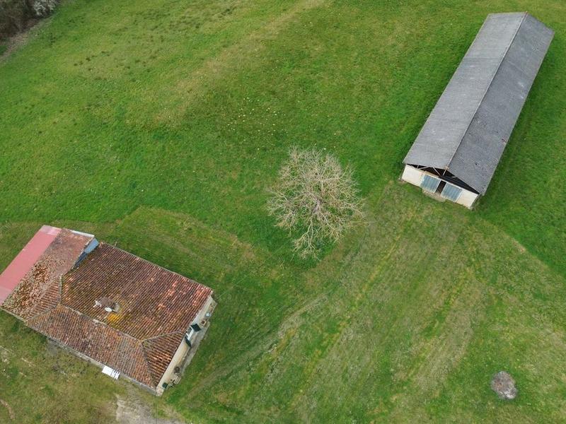 Propriété - 136 m² - 5 pièces