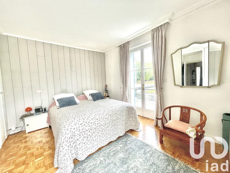 Maison - 140 m² - 7 pièces