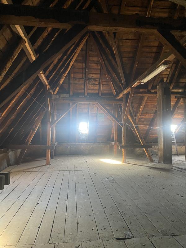 Appartement - 230 m² - 6 pièces