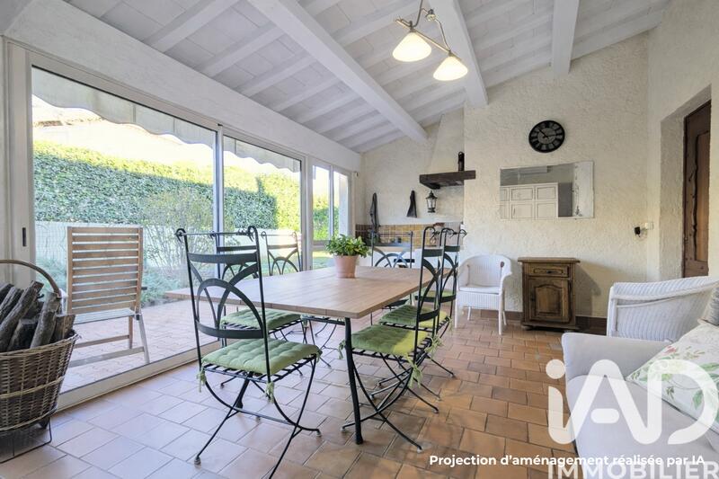 Maison - 206 m² - 6 pièces