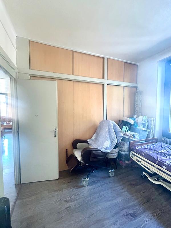 Appartement - 77 m² - 4 pièces