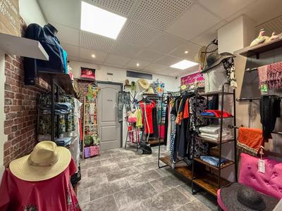 Bureau - 50 m² - 2 pièces