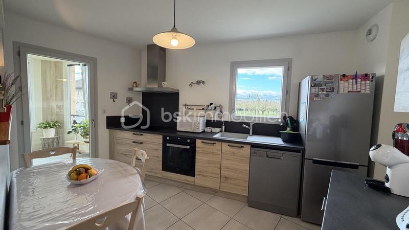 Appartement - 72 m² - 3 pièces