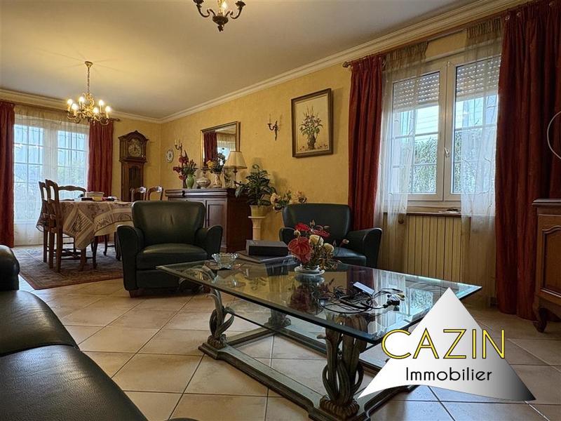 Maison - 104 m² - 4 pièces