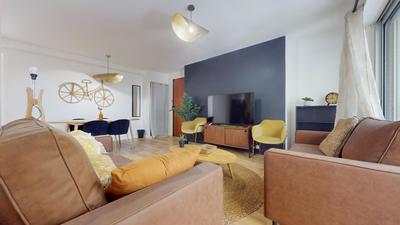 Appartement - 106 m² - 7 pièces