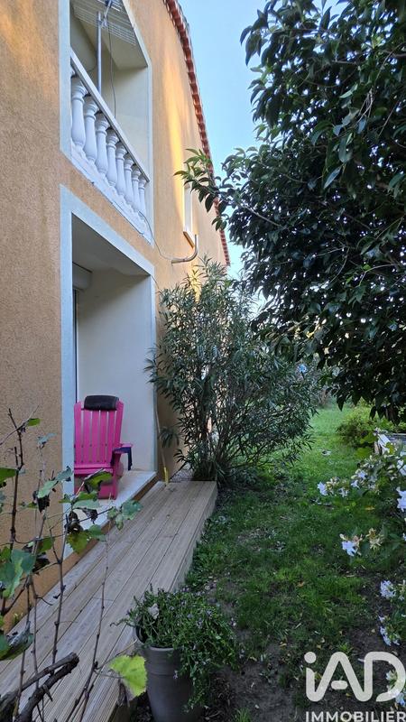 Maison - 180 m² - 8 pièces