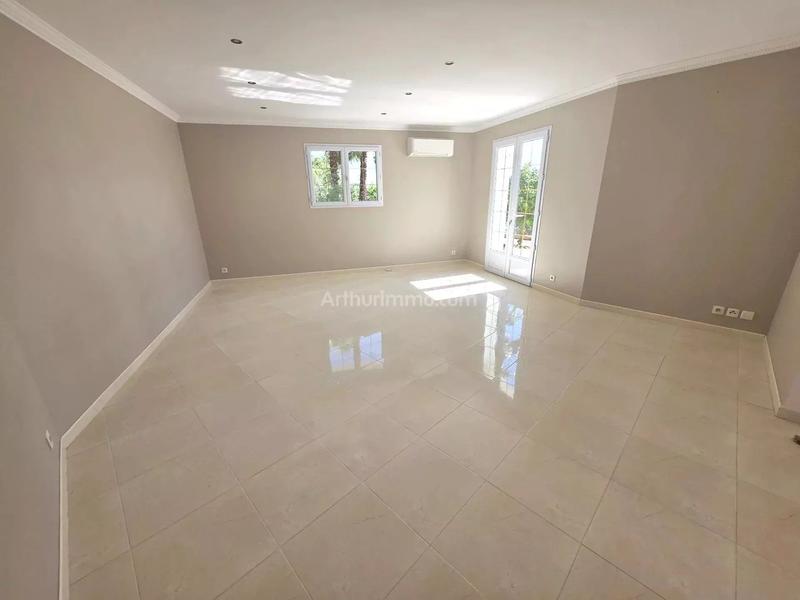 Maison - 136 m² - 5 pièces