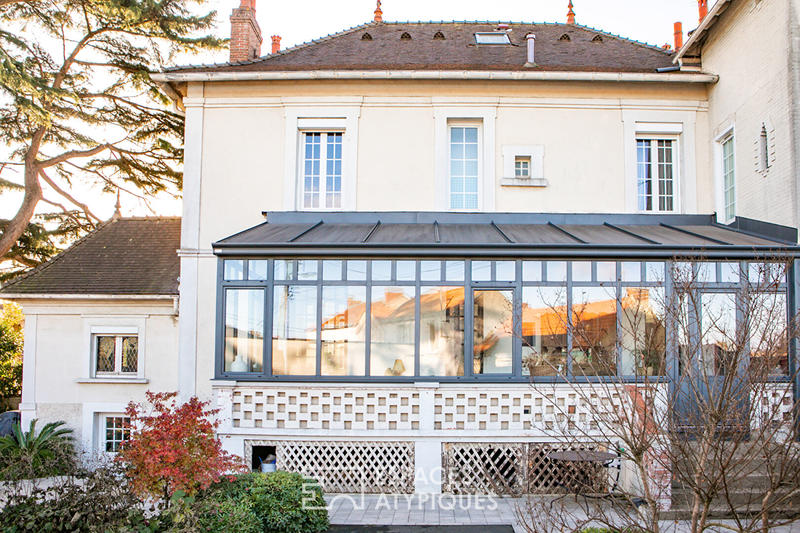 Maison - 278 m² - 11 pièces