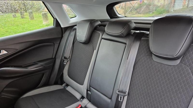 Opel Grandland X 1.2 Turbo 130 Eat8 Design Line - Automatique