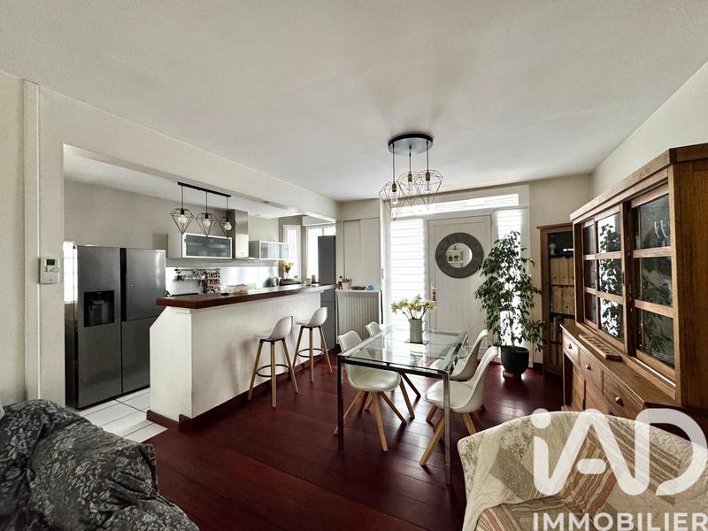 Maison - 88 m² - 4 pièces