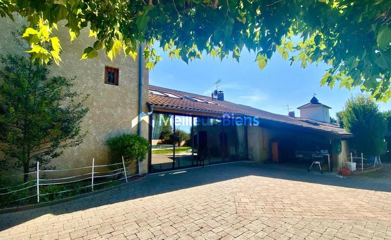 Ferme - 250 m² - 7 pièces