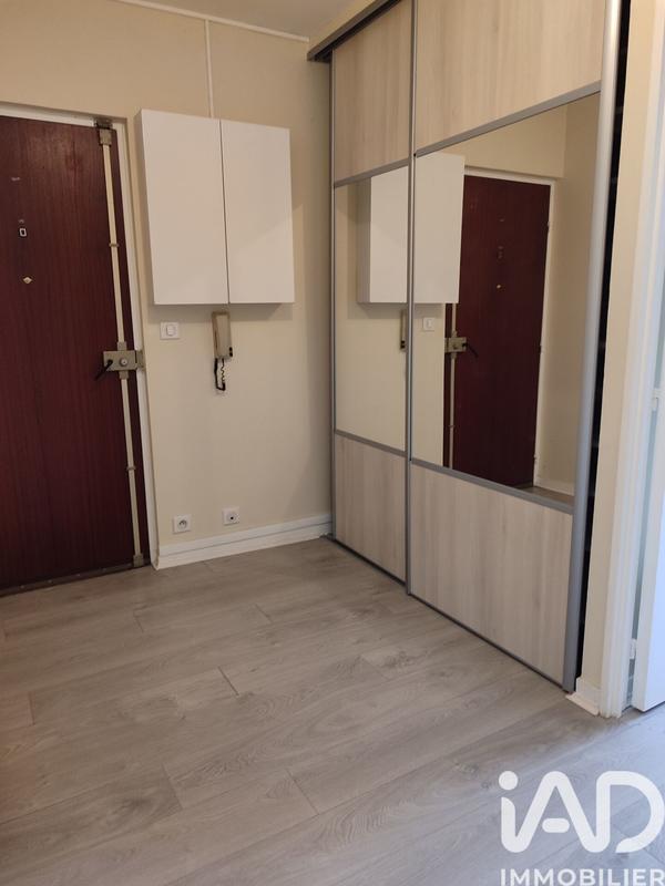 Appartement - 92 m² - 5 pièces