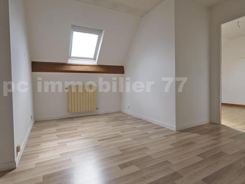 Pavillon - 132 m² - 6 pièces