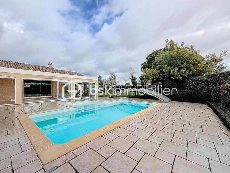 Maison - 162 m² - 6 pièces