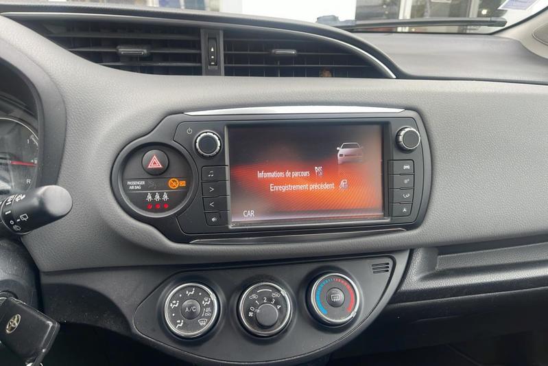 Toyota Yaris 100 Vvt-i Dynamic