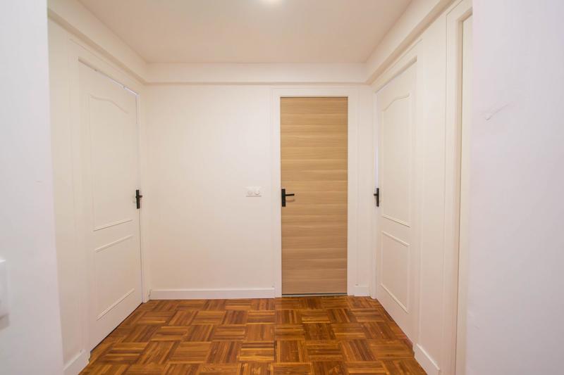 Appartement - 96 m² - 5 pièces