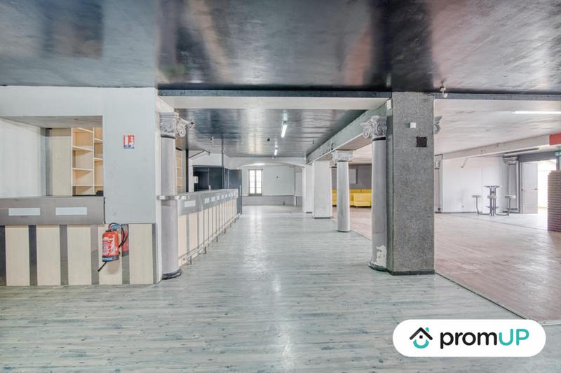 Local commercial - 6 000 m² - 1 pièce