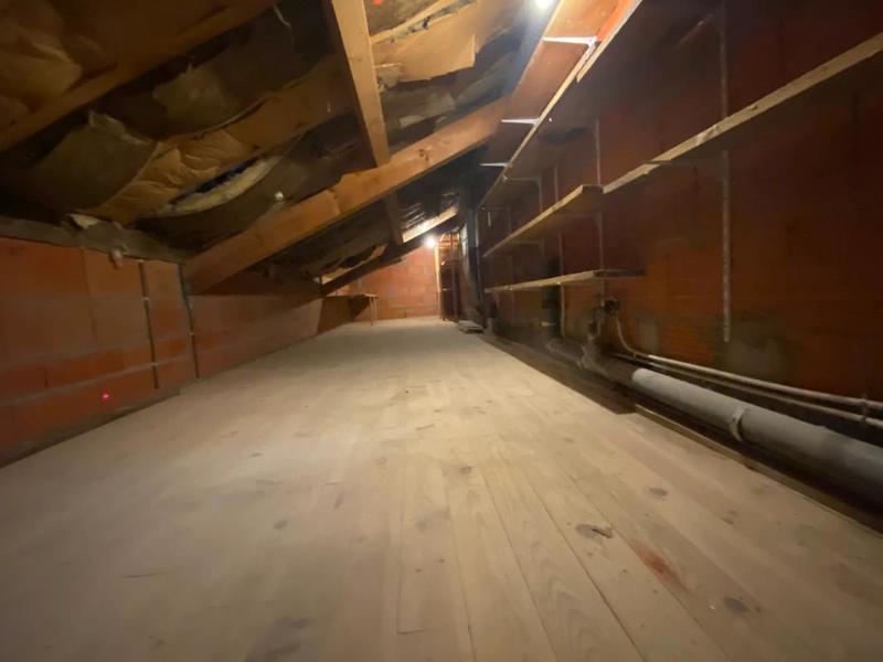 Maison - 200 m² - 7 pièces