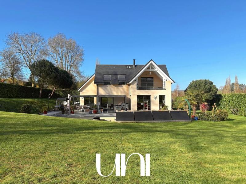 Maison - 157 m² - 4 pièces