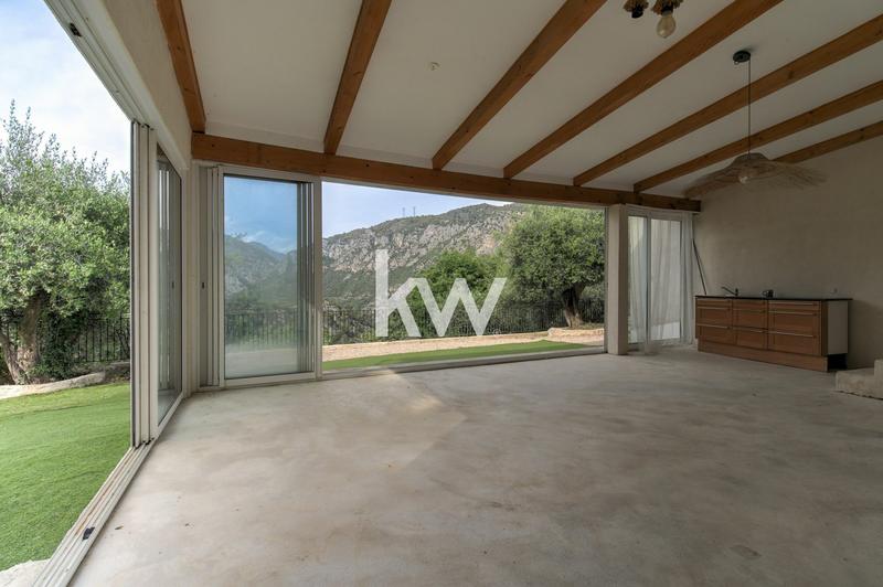 Maison - 167 m² - 5 pièces