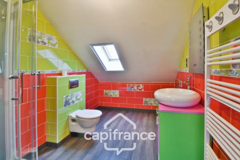 Maison - 137 m² - 5 pièces