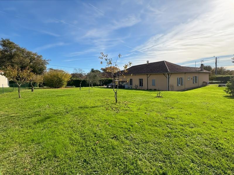 Maison - 98 m² - 4 pièces