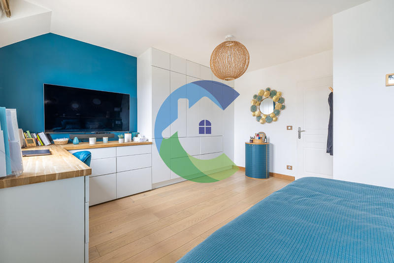 Maison - 120 m² - 5 pièces