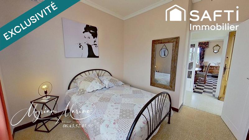 Villa - 166 m² - 8 pièces