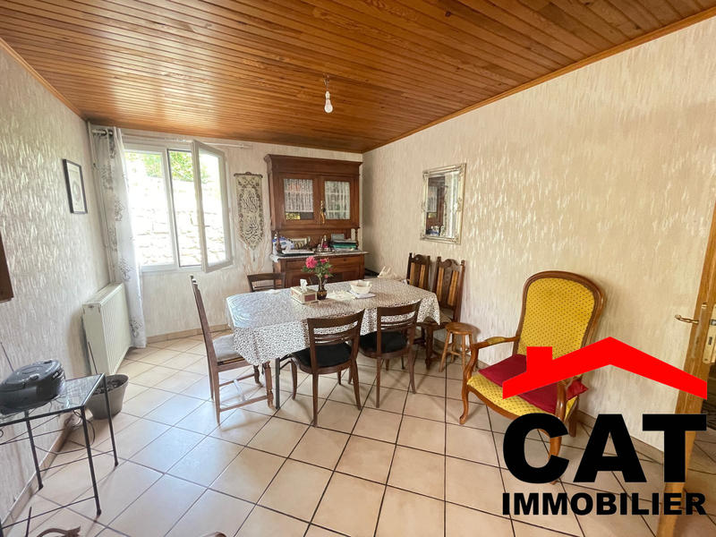 Maison traditionnelle - 98 m² - 6 pièces