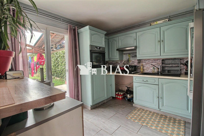 Maison - 96 m² - 4 pièces