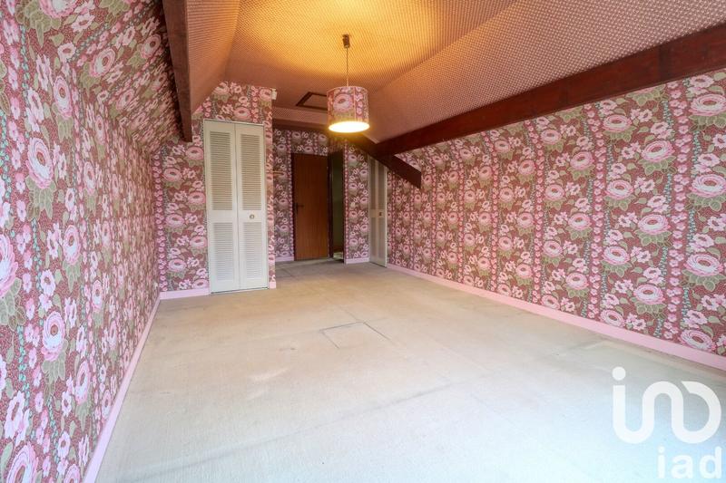 Maison - 189 m² - 6 pièces