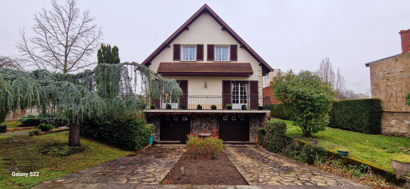 Maison - 186 m² - 6 pièces