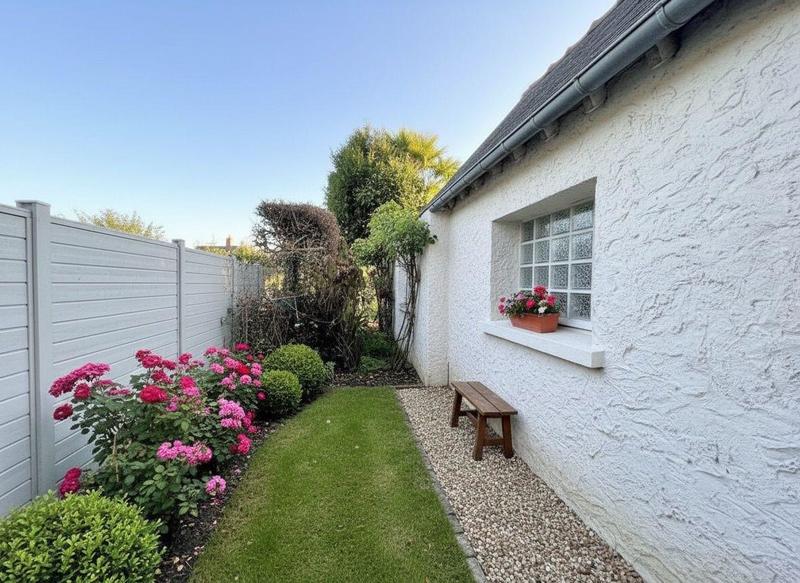 Maison jumelée - 80 m² - 4 pièces